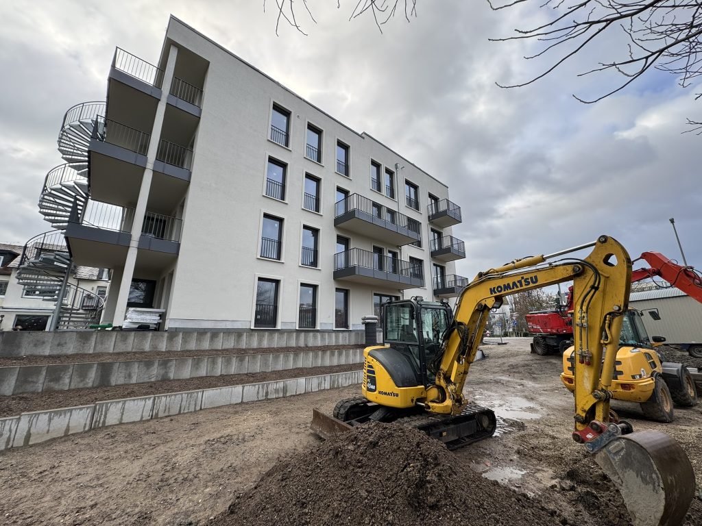 Neubau eines Mehrfamilienhauses mit Tiefgarage, Frankfurt-Rödelheim