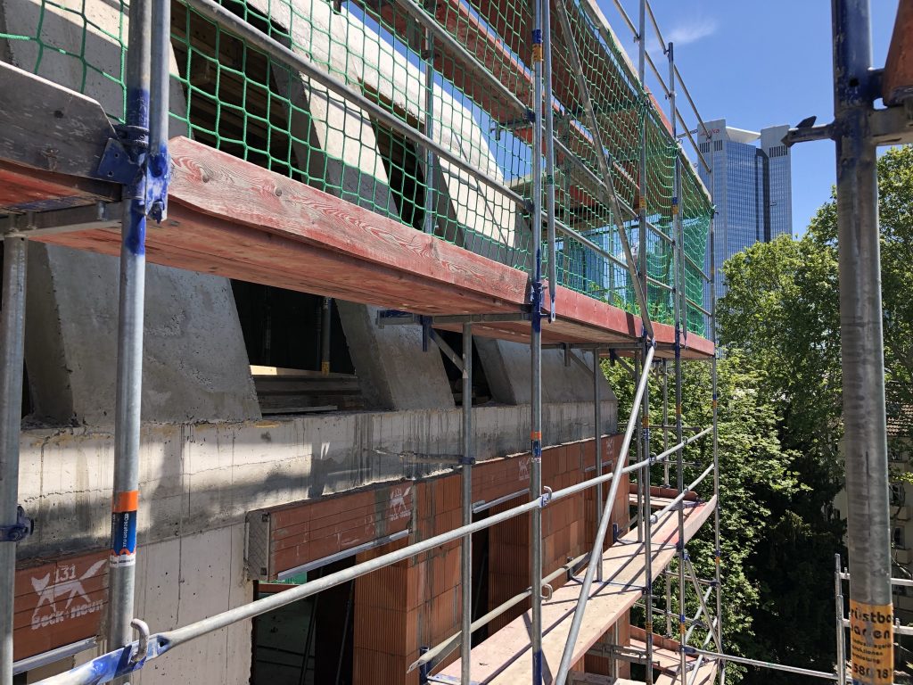 Neubau eines Mehrfamilienhauses mit 8 Wohneinheiten und Tiefgarage, Frankfurt-Westend
