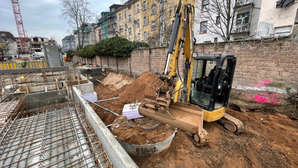 Neubau von 4 Mehrfamilienhäusern und 2 Tiefgaragen, Frankfurt-Griesheim