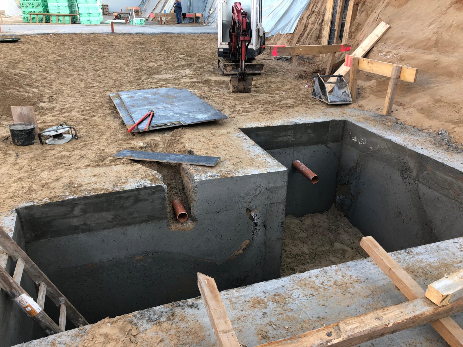 Baustelle Neubau eines Mehrfamilienhauses mit 10 Wohneinheiten und Tiefgarage, Griesheim bei Darmstadt